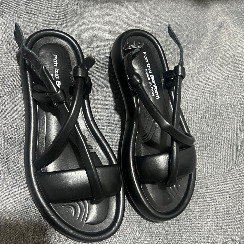 Elegant Patrizia Bonfanti Black Strappy Sandals